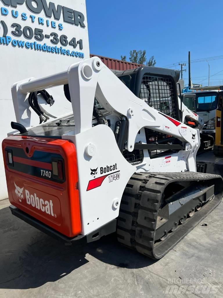 Bobcat T 740 Lietoti riteņu kompaktiekrāvēji