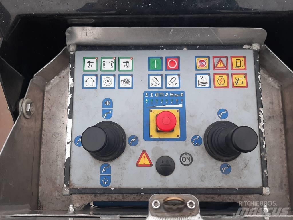 Palfinger P 260 B Pacēlāji uz automašīnas bāzes