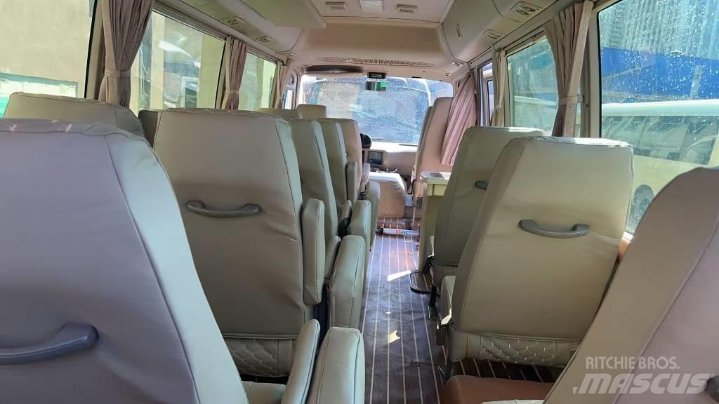 Toyota Coaster Starppilsētu autobusi