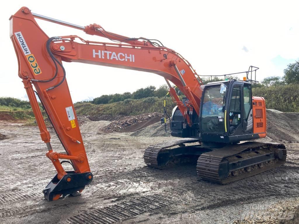 Hitachi ZX225USLC-6 Kāpurķēžu ekskavatori