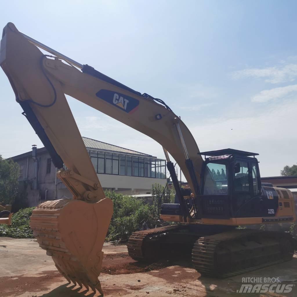 CAT 325DL Kāpurķēžu ekskavatori