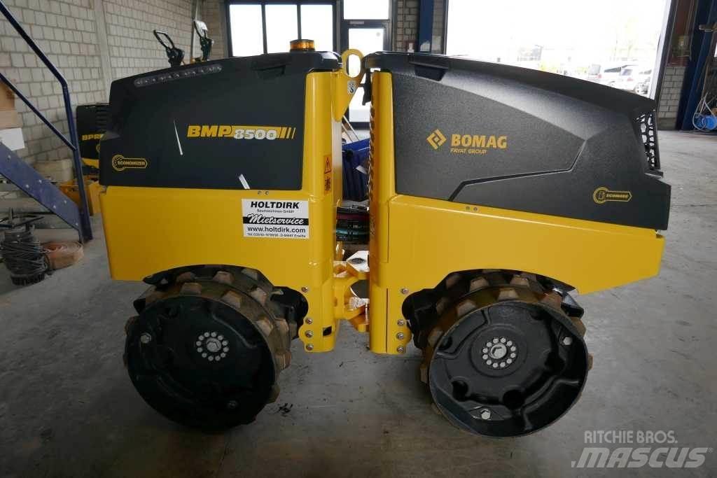 Bomag BMP 8500 Veltņi zālei
