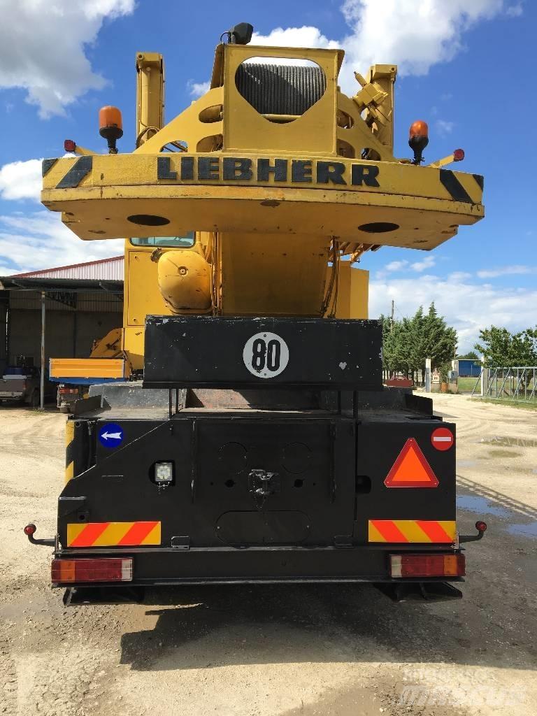 Liebherr LTM 1050 Visurgājēji celtņi