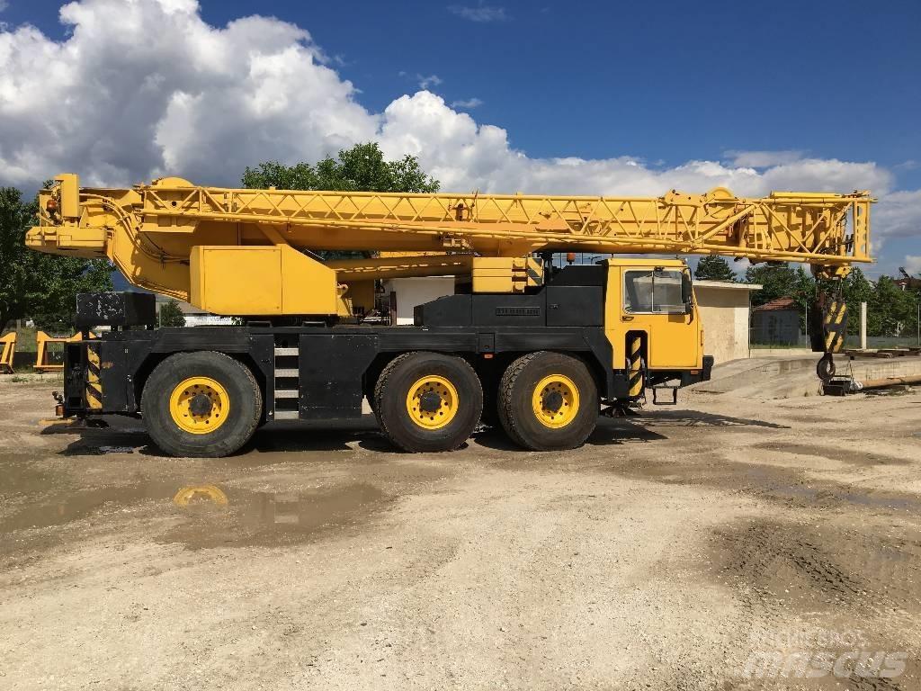 Liebherr LTM 1050 Visurgājēji celtņi