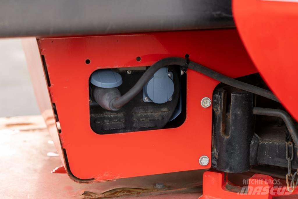 Manitou 180 ATJ Strēles pacēlāji