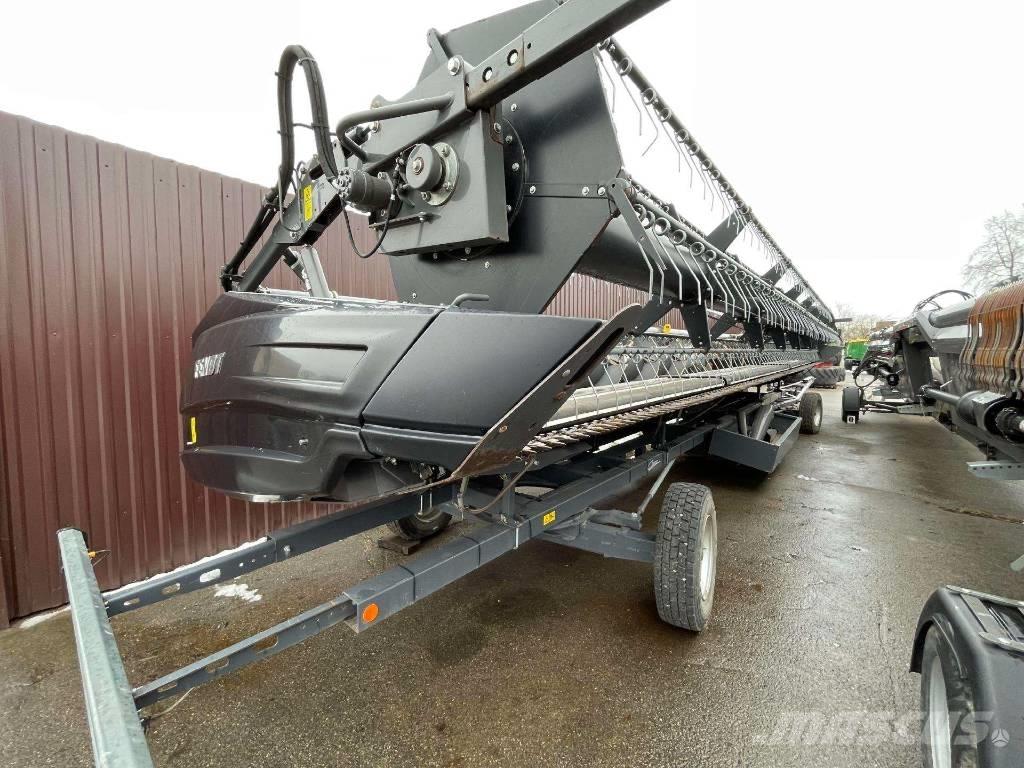 Fendt Ideal 8 Ražas novākšanas kombaini