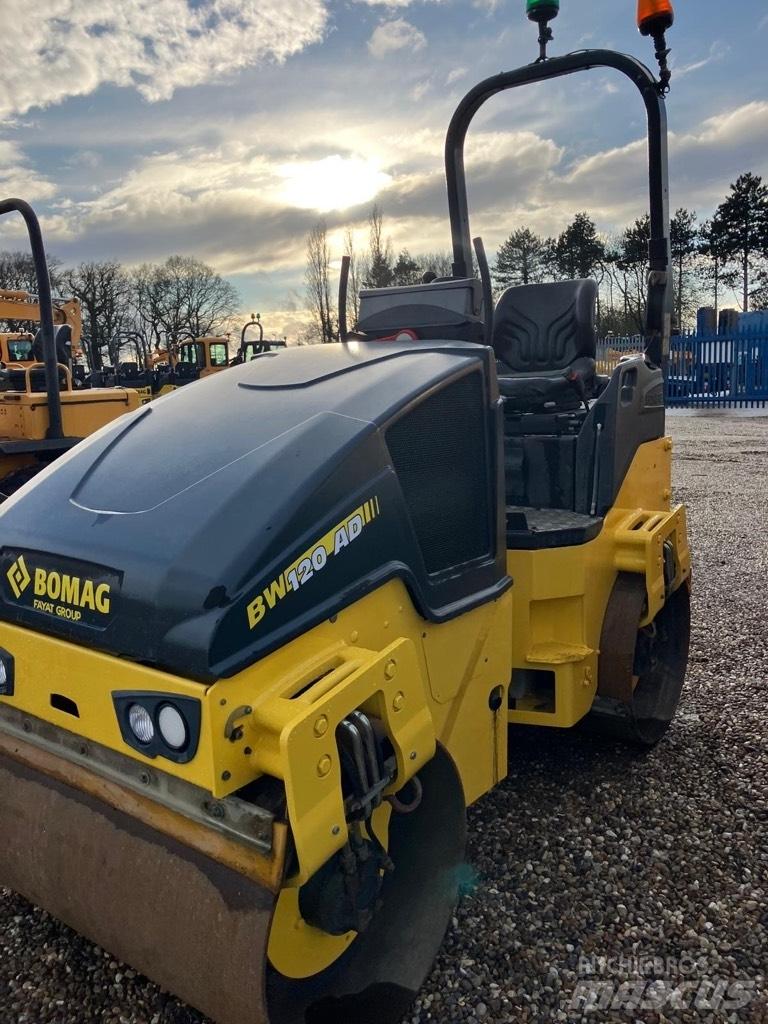 Bomag BW 120 AD-5 Divvalču grunts veltņi