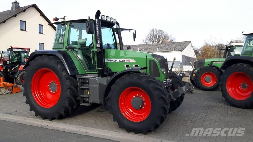 Fendt 820 Vario TMS Traktori