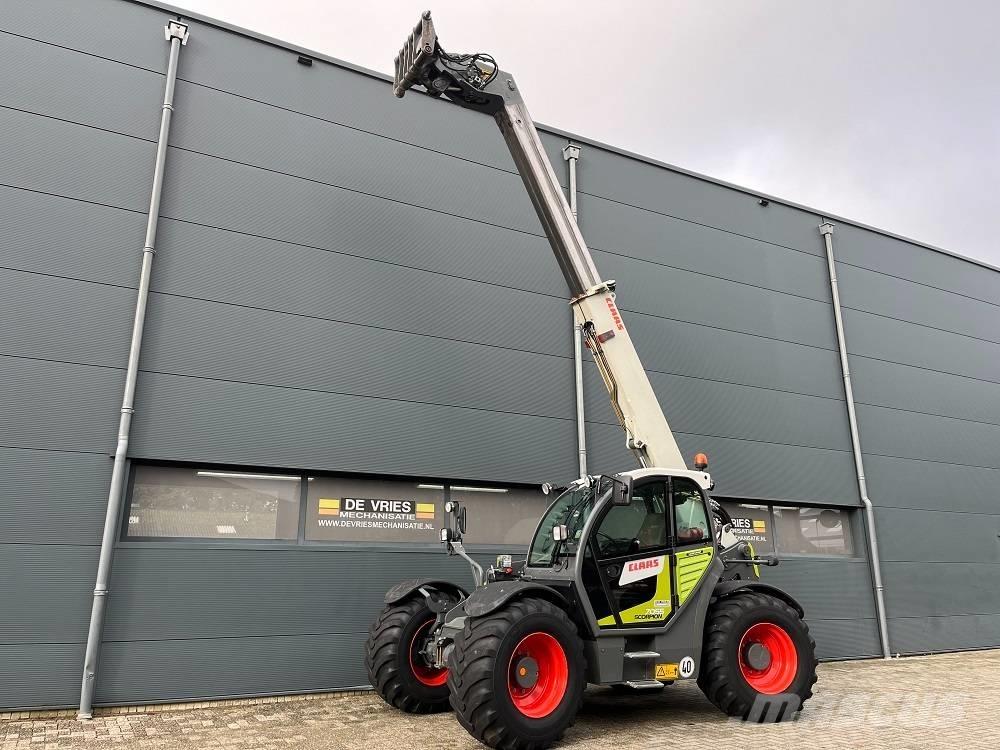 CLAAS Scorpion 7055 Lauksaimniecības pacēlāji