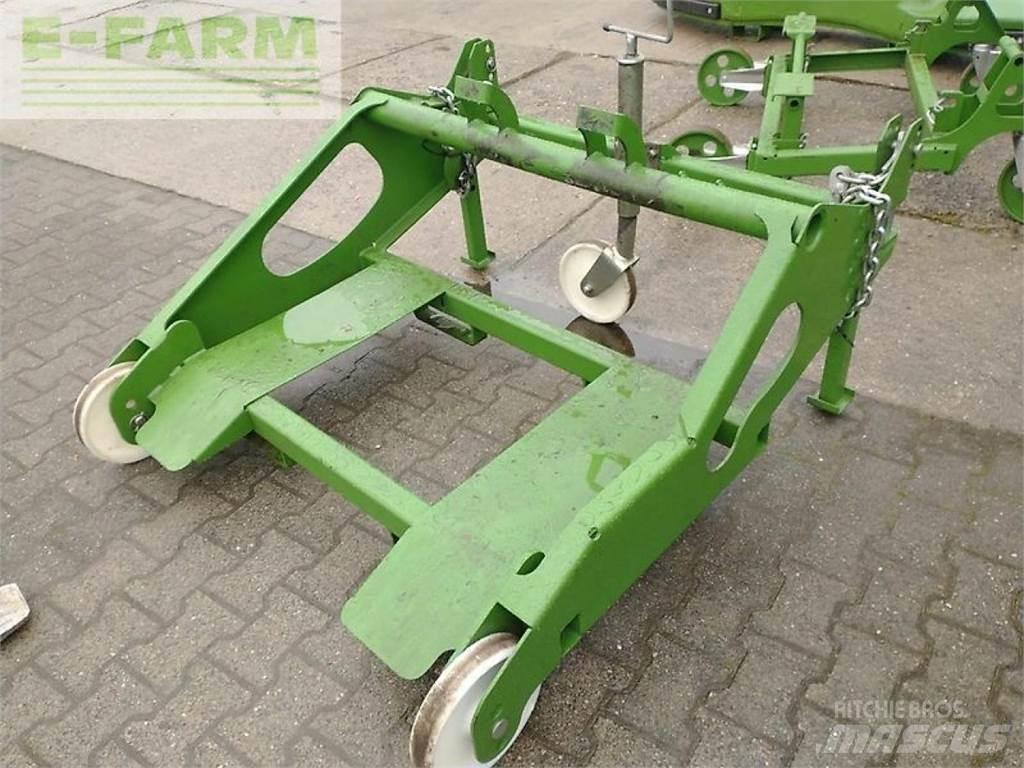 Krone big x 630 Lopbarības novācēji