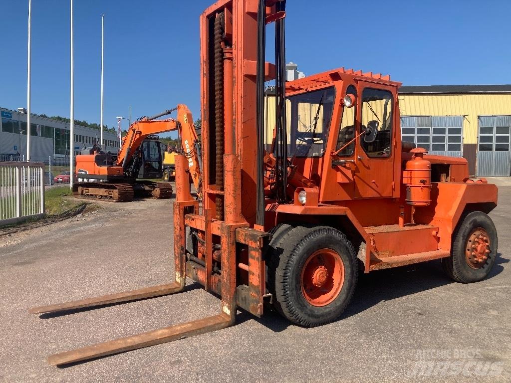 Ljungby 12 ton Tehnika ar dīzeļa dzinēju