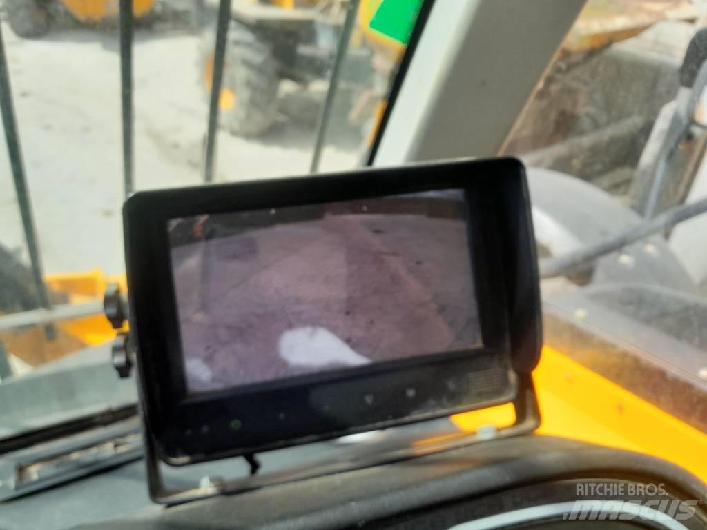JCB 540-140 Hi Viz Teleskopiskie manipulatori