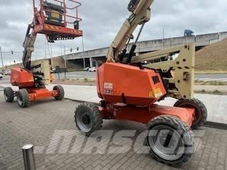 JLG 340 AJ Strēles pacēlāji