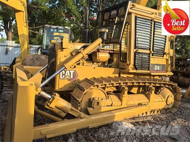 CAT D 6 D Kāpurķēžu buldozeri