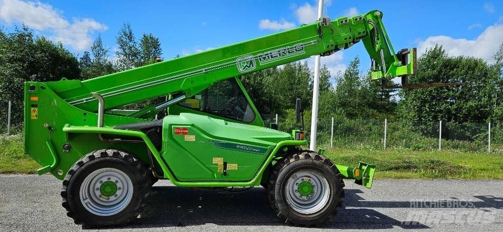 Merlo P40.17PLUS Teleskopiskie manipulatori