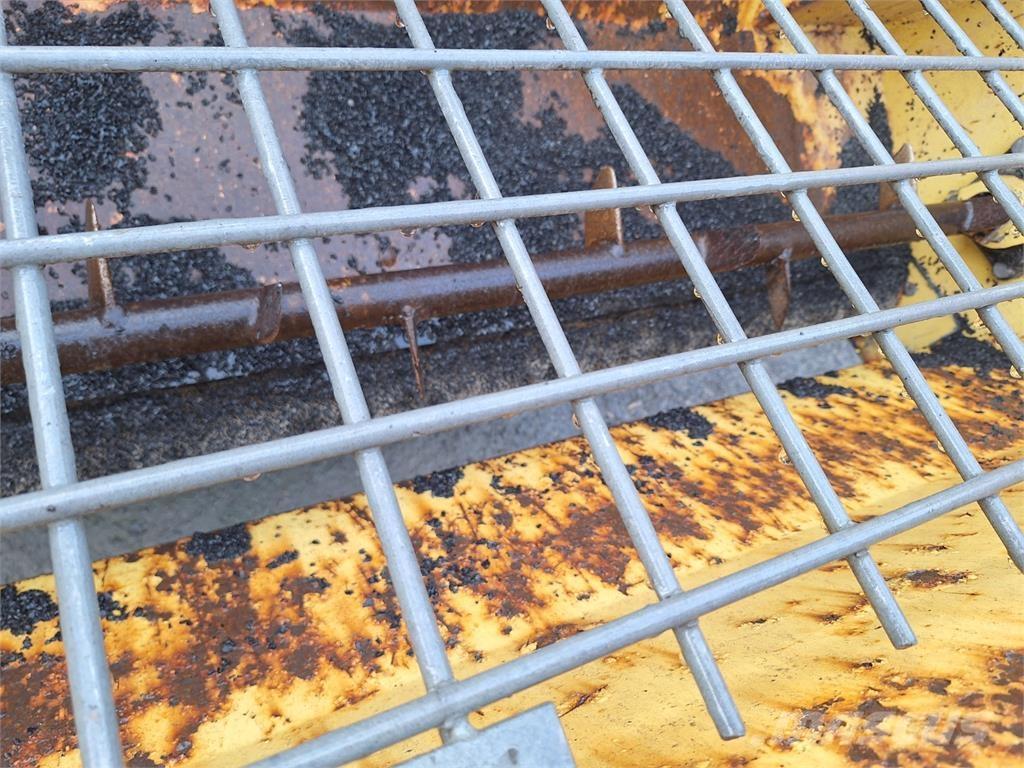 Dynapac CC232 Būvniecība- Citi