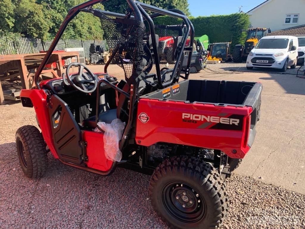 Honda Pioneer 520 Komunālās mašīnas