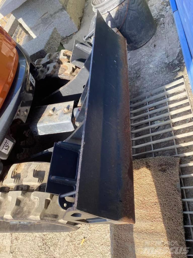 Doosan DX 17 Mini ekskavatori < 7 t