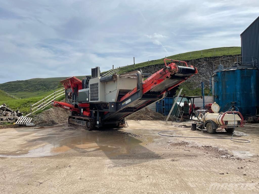 Sandvik QI340 Mobilie drupinātāji