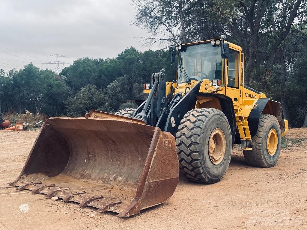 Volvo L120E Iekrāvēji uz riteņiem