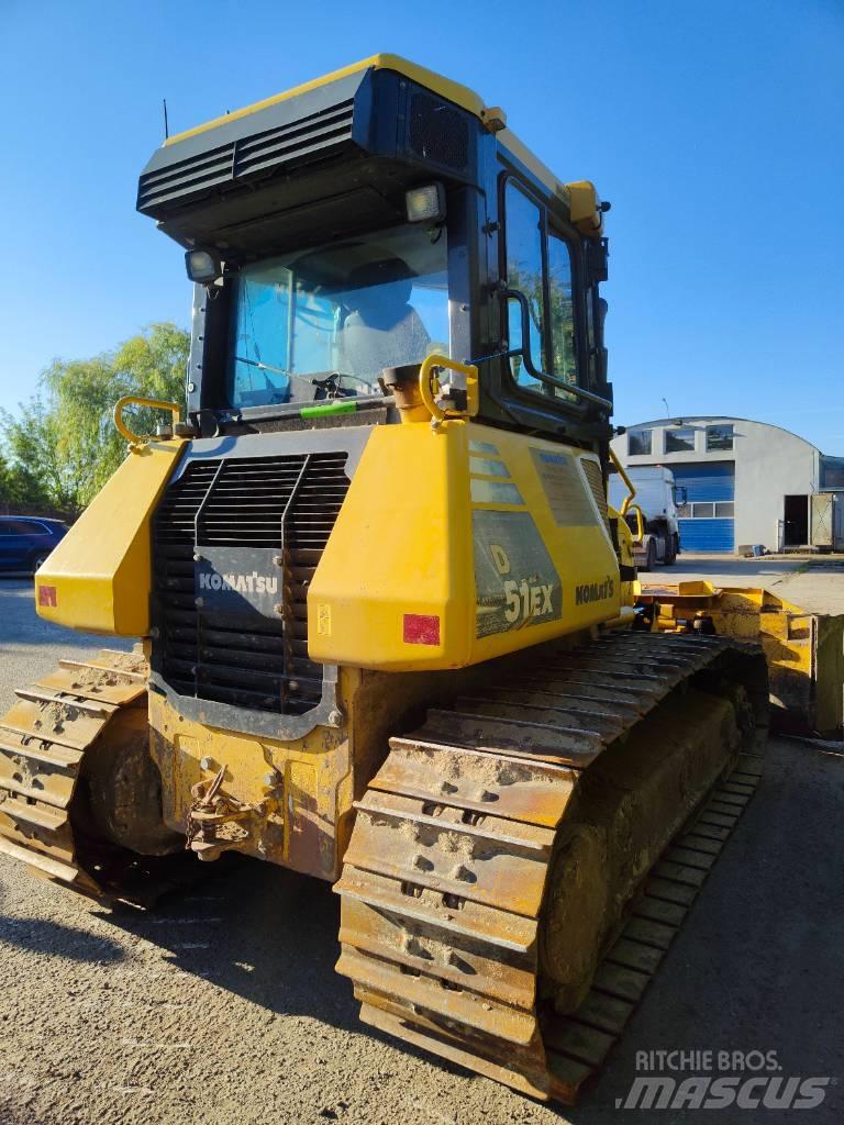 Komatsu D 51 Kāpurķēžu buldozeri