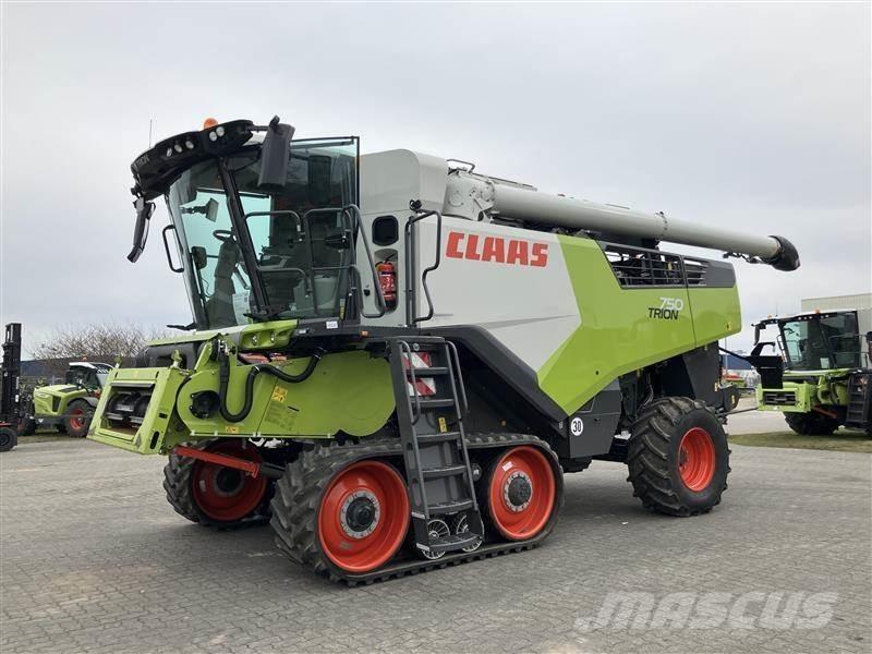 CLAAS TRION 750 TT Ražas novākšanas kombaini