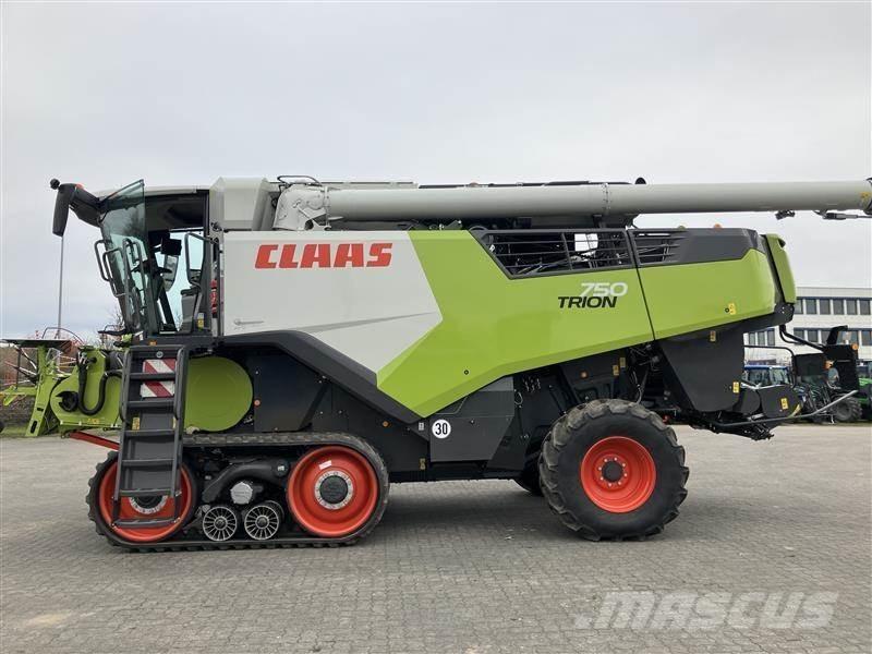 CLAAS TRION 750 TT Ražas novākšanas kombaini
