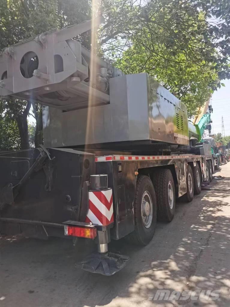 Zoomlion 220 Ton Visurgājēji celtņi