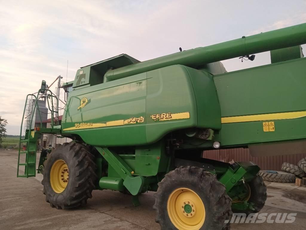John Deere 9540 CWS Ražas novākšanas kombaini