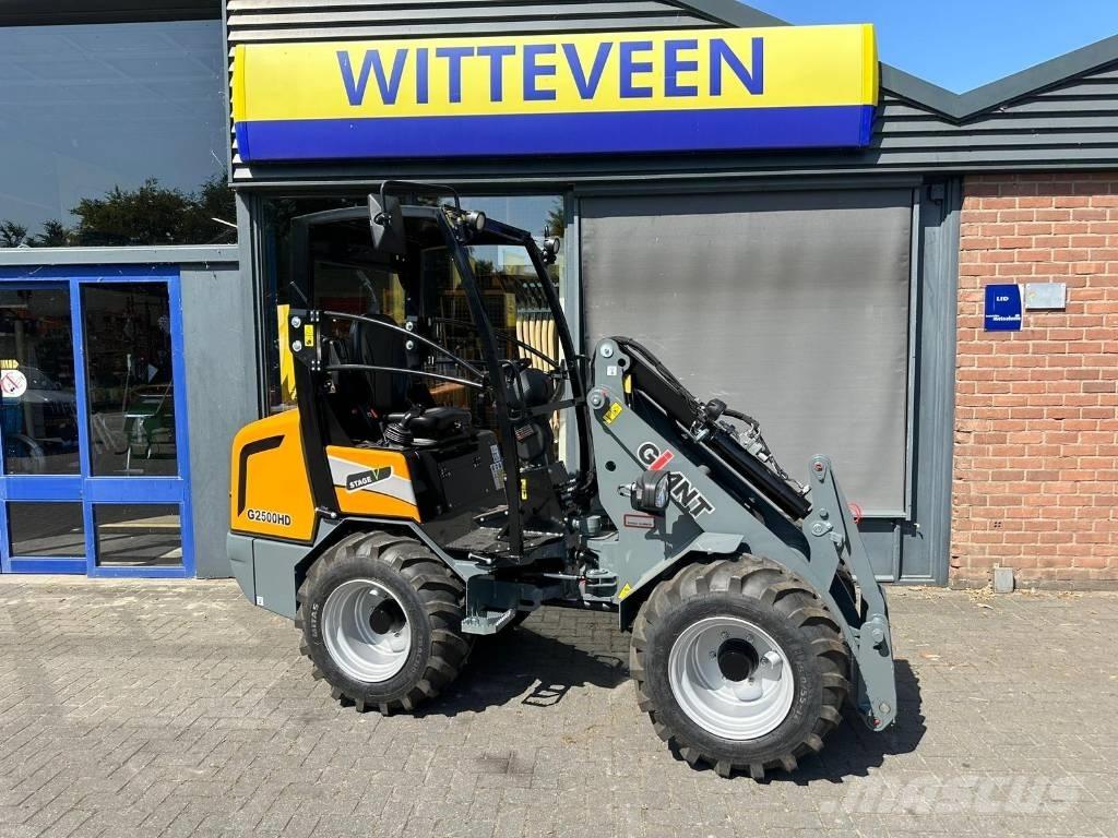 GiANT G 2500 HD Multifunkcionālie iekrāvēji