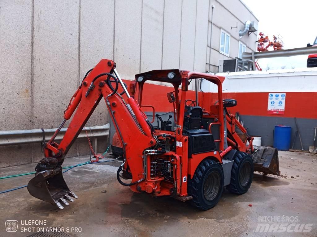 JCB 1 CX Ekskavatori-iekrāvēji
