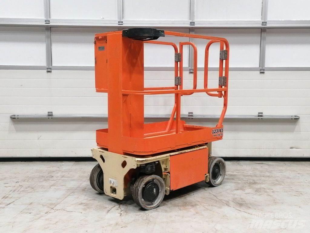 JLG 1230ES Citi pacēlāji un platformas