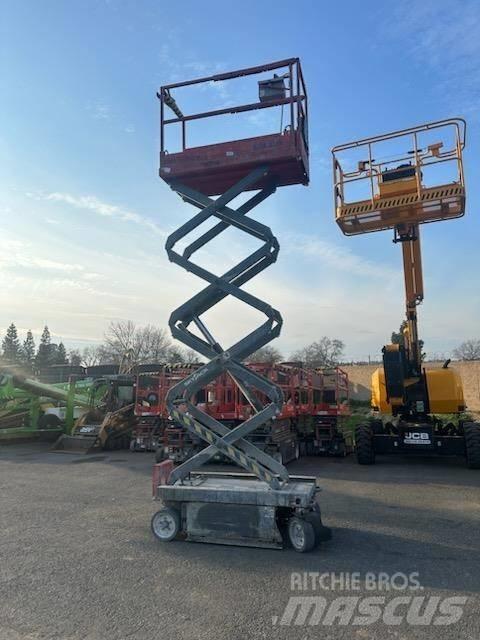 SkyJack SJIII3219 Šķerveida pacēlāji
