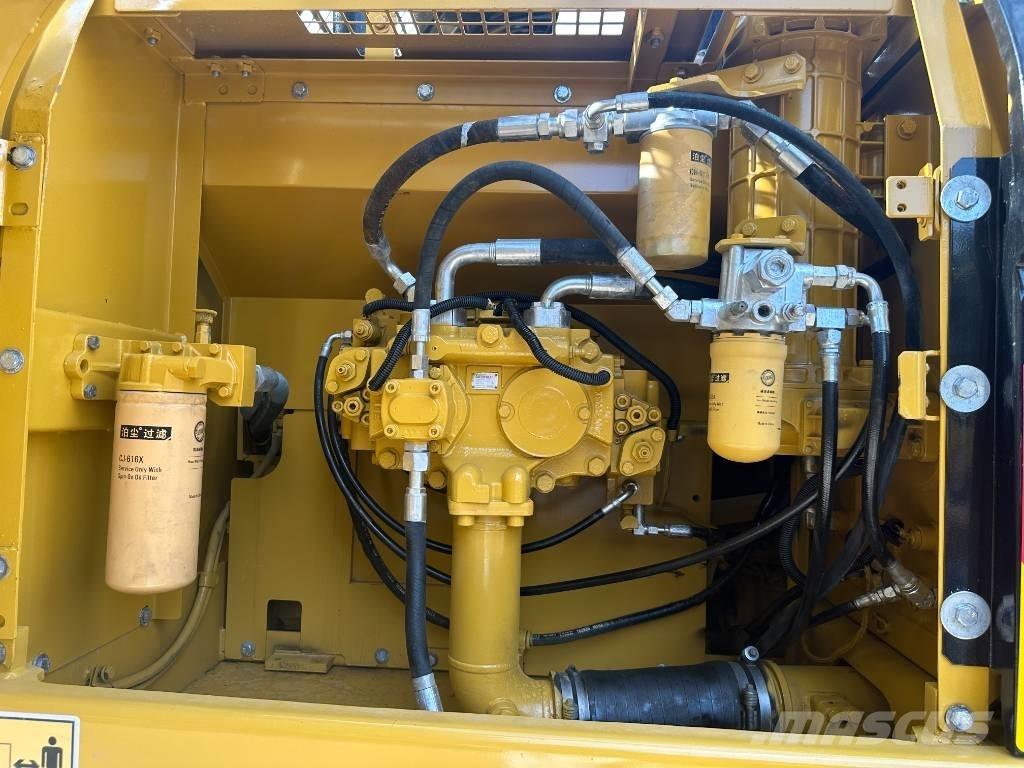 CAT CAT330 Vidēja lieluma ekskavatori 7 t - 12 t