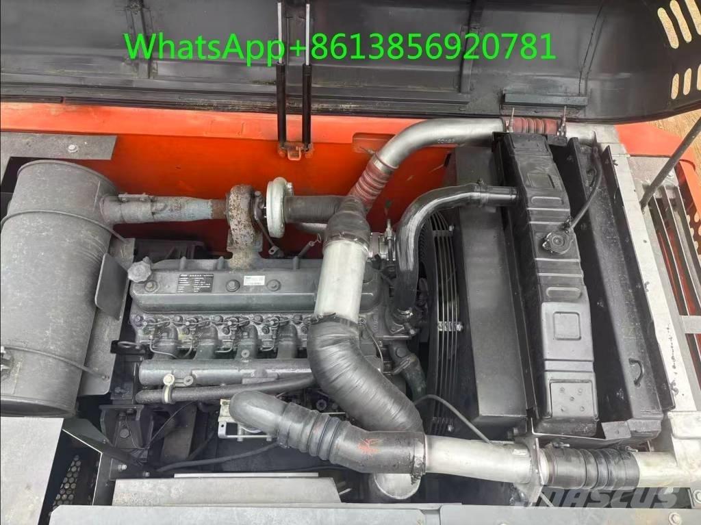 Doosan DX 225 Kāpurķēžu ekskavatori