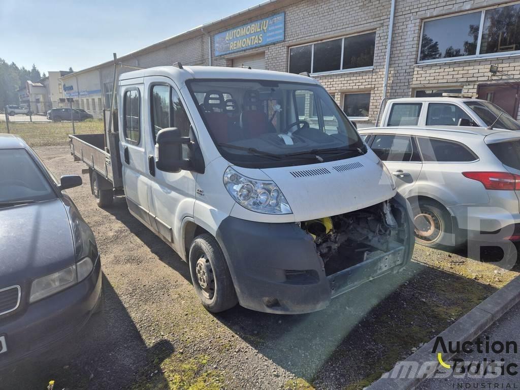 Fiat Ducato Vieglais kravas automobilis/izkraušana no sāniem