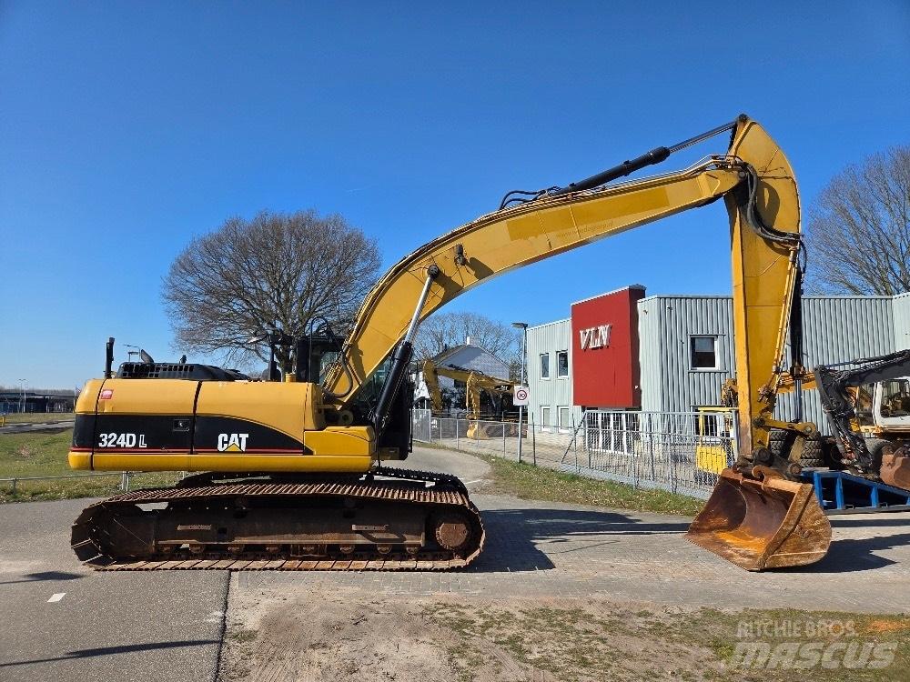 CAT 324DL Kāpurķēžu ekskavatori