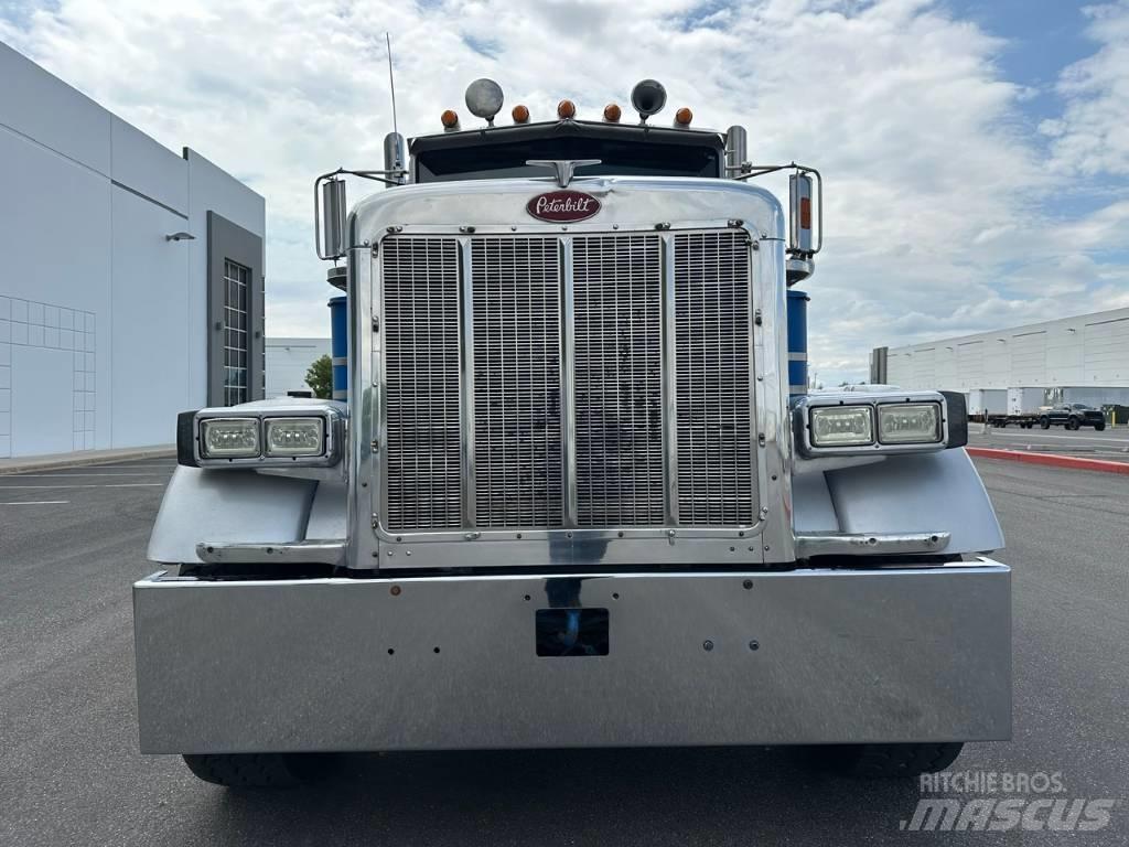 Peterbilt 379 Vilcēji