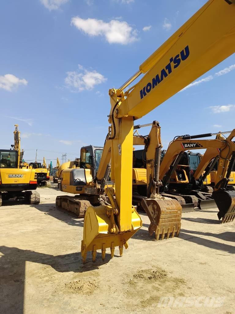 Komatsu PC 70 Vidēja lieluma ekskavatori 7 t - 12 t