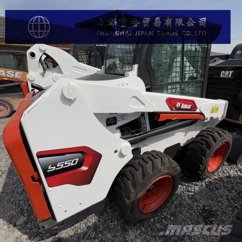Bobcat S 550 Lietoti riteņu kompaktiekrāvēji