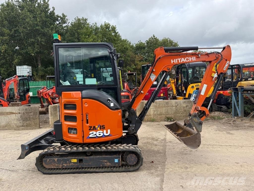 Hitachi ZX 26 U-6 CR Mini ekskavatori < 7 t