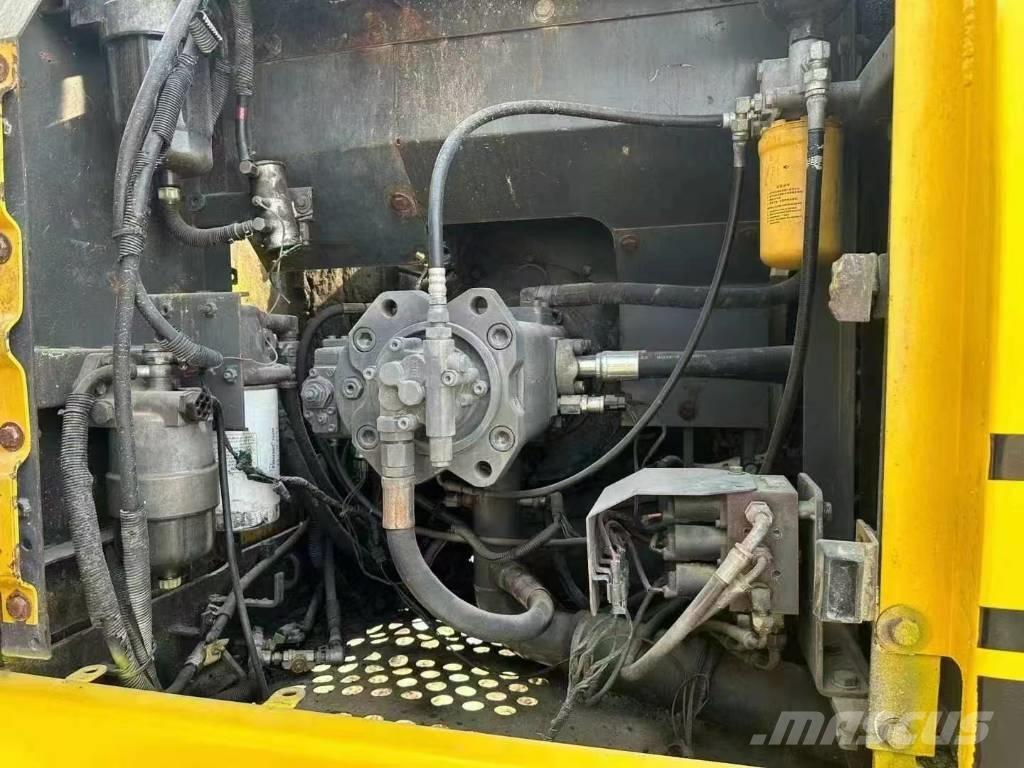 Sumitomo SH 200-5 Kāpurķēžu ekskavatori