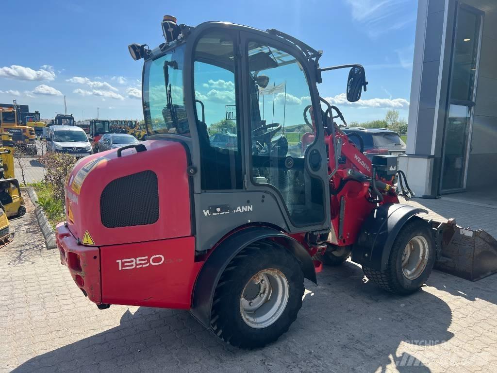 Weidemann 1350 CX45 Lietoti riteņu kompaktiekrāvēji