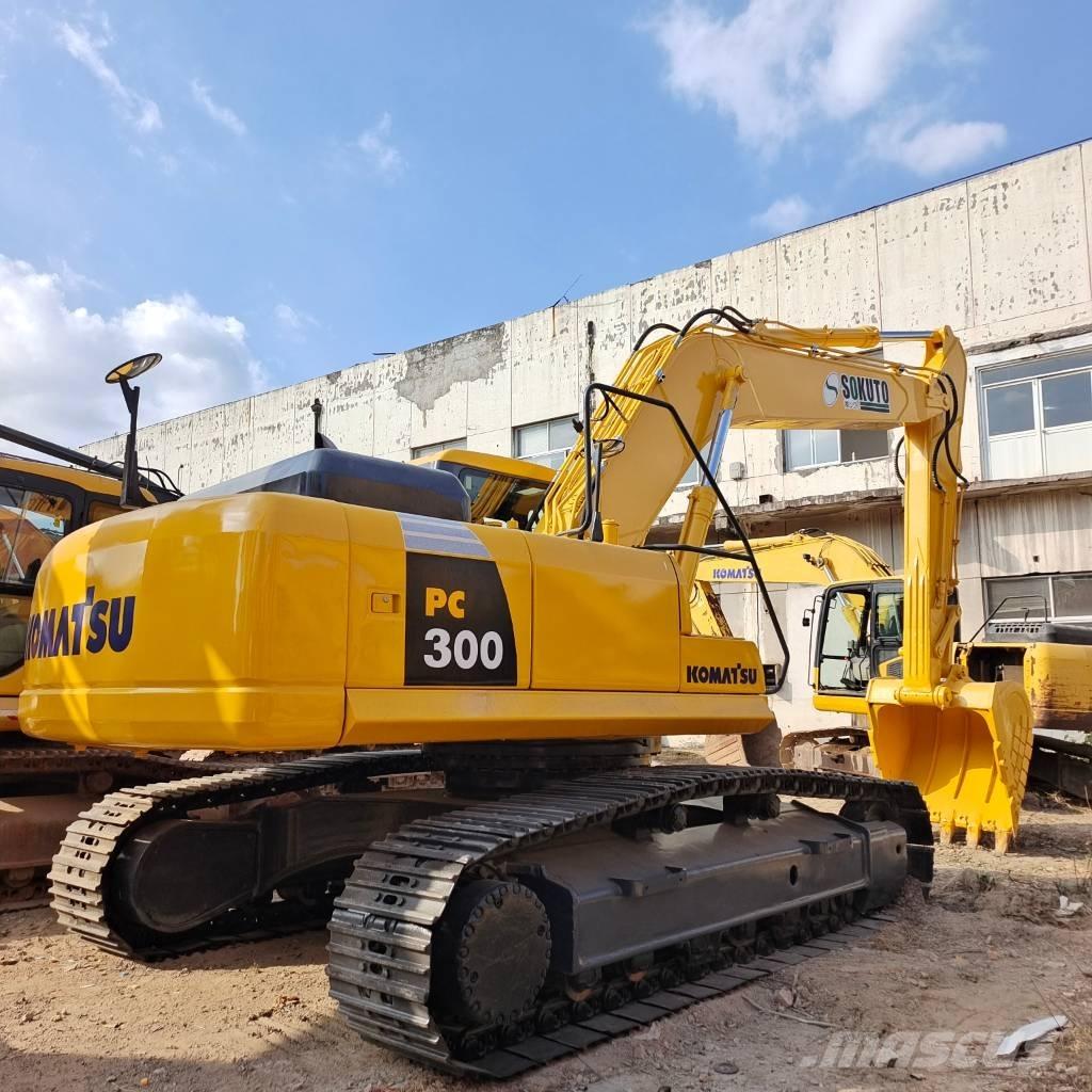 Komatsu PC 300 Kāpurķēžu ekskavatori