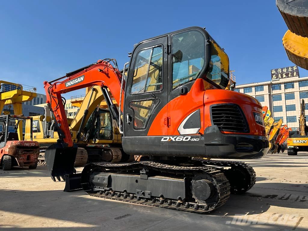 Doosan DX 60 Mini ekskavatori < 7 t