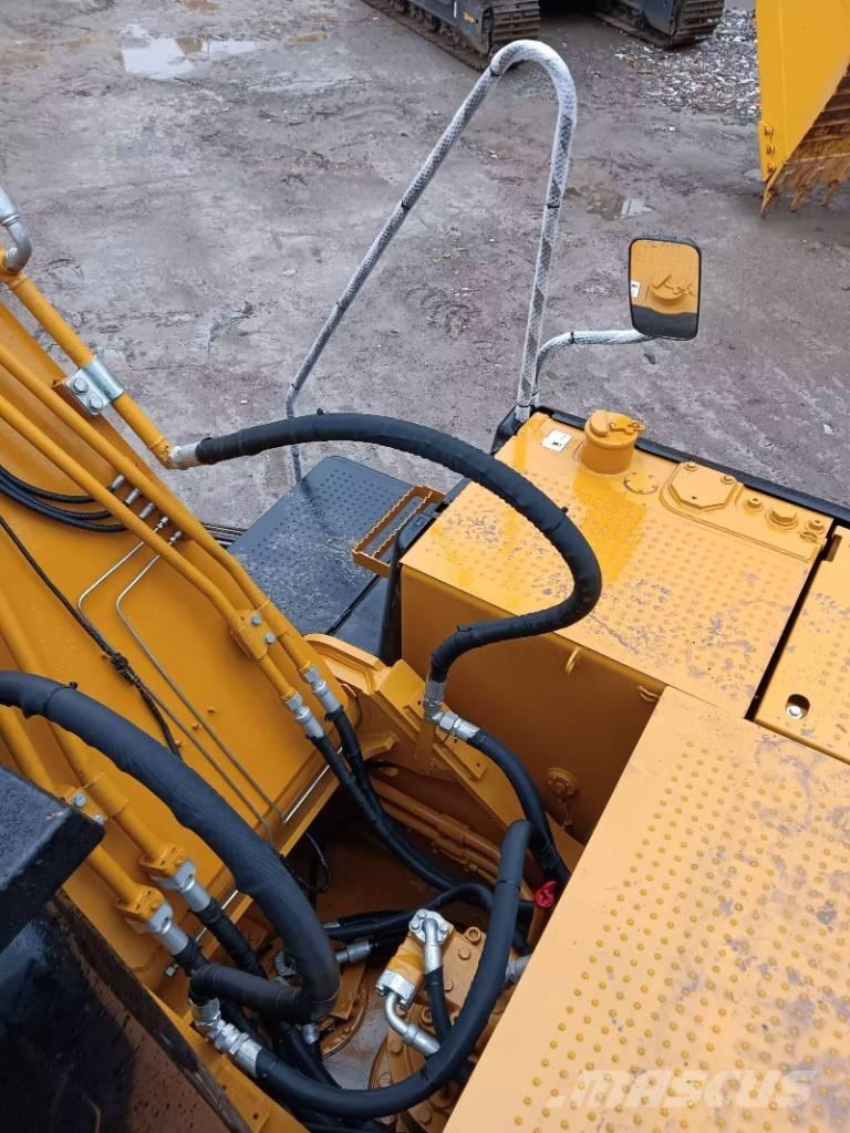 CAT 324 D L Kāpurķēžu ekskavatori