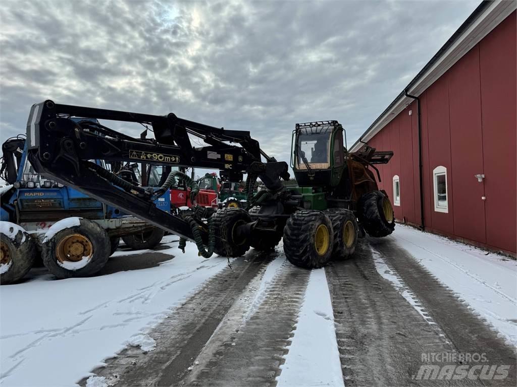 John Deere 1270G Harvesteri