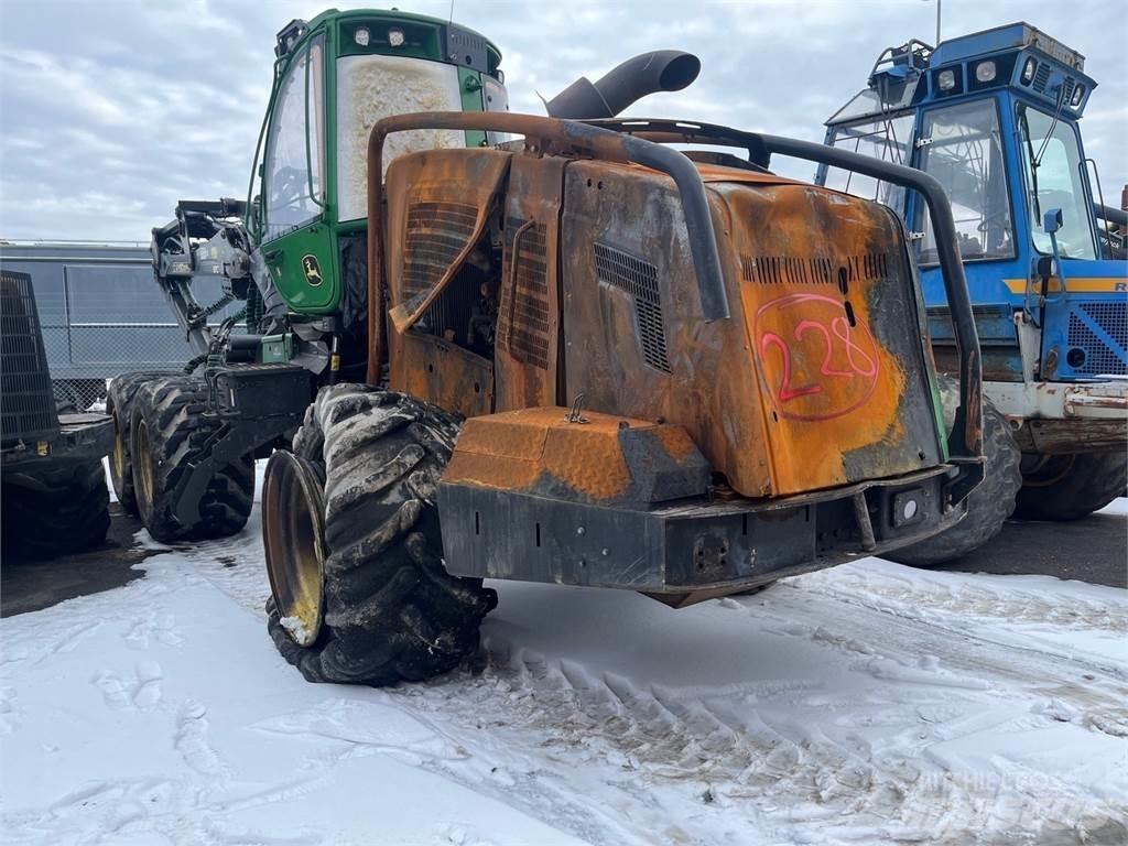 John Deere 1270G Harvesteri