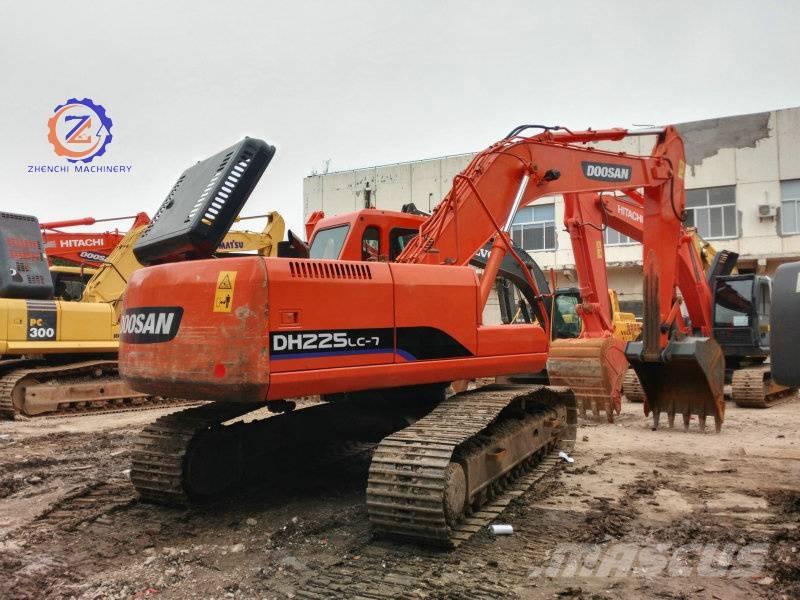Doosan DH 225 LC-7 Kāpurķēžu ekskavatori