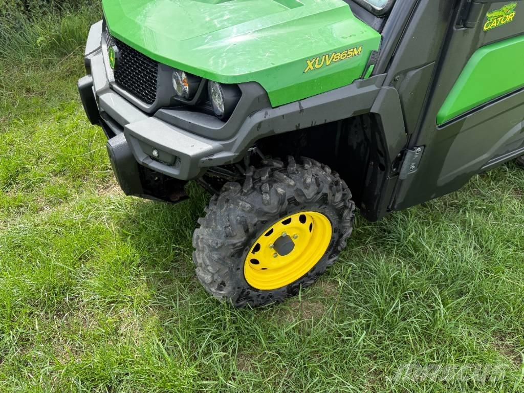 John Deere XUV 865 Komunālās mašīnas